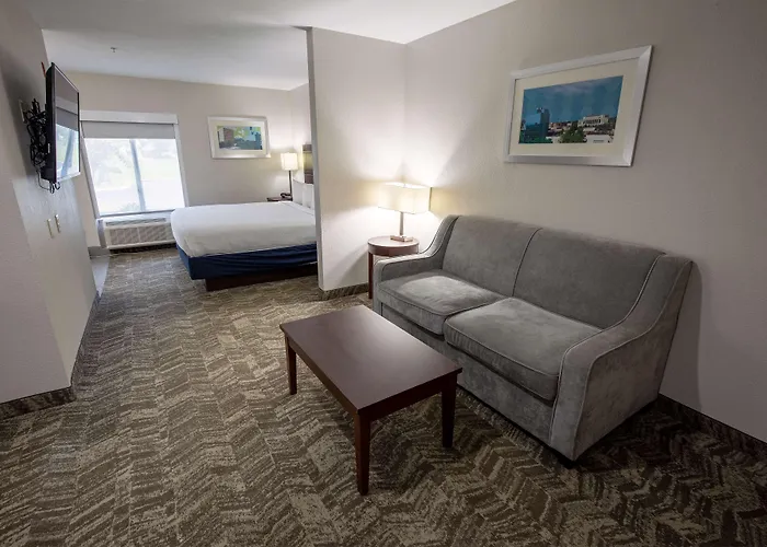 Hotel Western Vermilion River & 3*