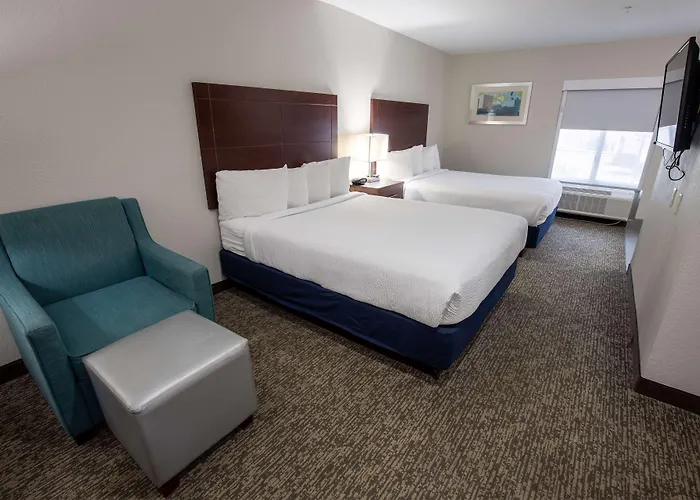Western Vermilion River & Hotel Lafayette
